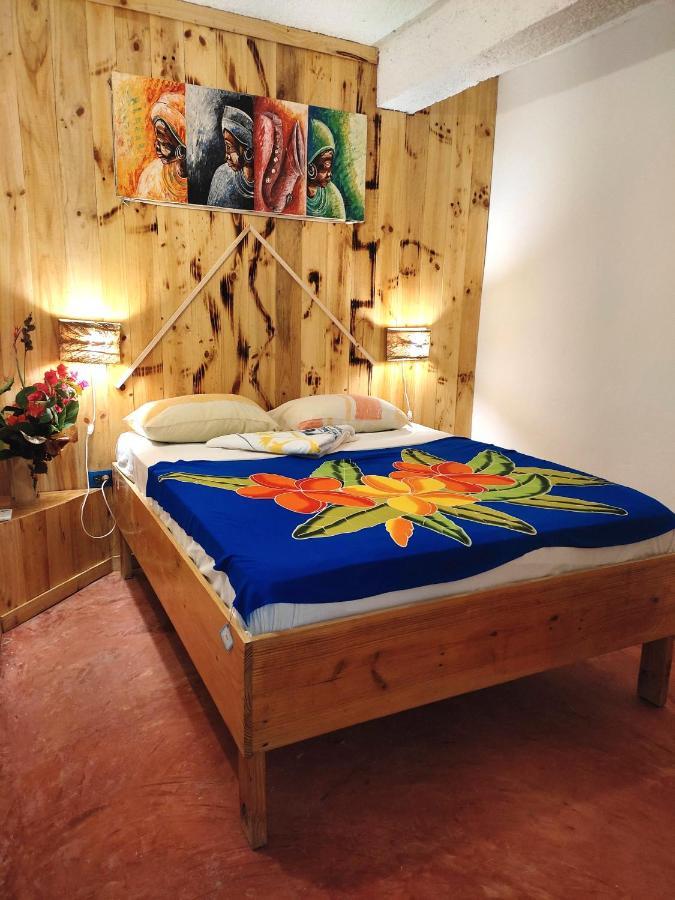 Hostel La Ballena Backpacker Las Galeras Exteriör bild
