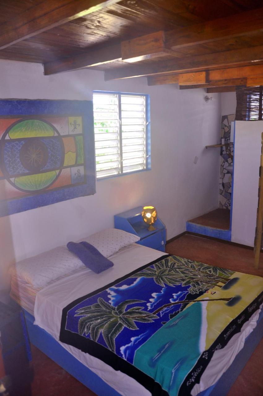 Hostel La Ballena Backpacker Las Galeras Exteriör bild