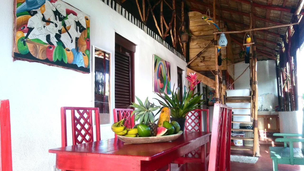 Hostel La Ballena Backpacker Las Galeras Exteriör bild